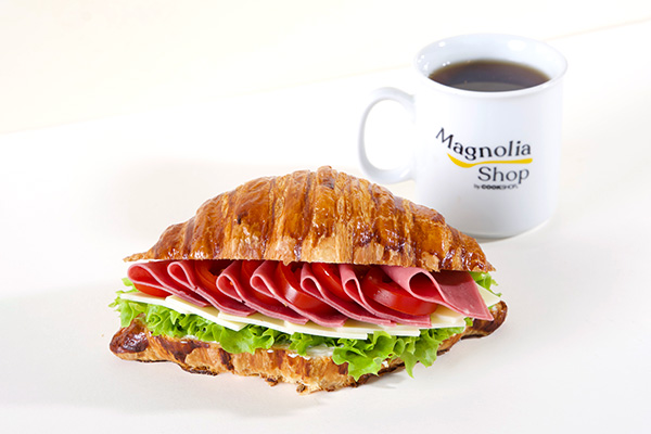 Dana Jambonlu Kruvasan Sandviç